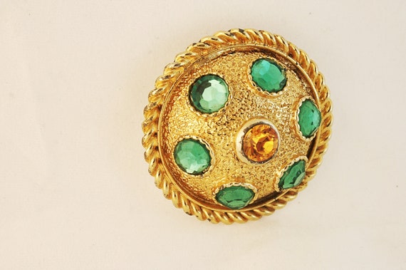 Vintage 1970s Mod Rhinestone Pin Brooch Emerald G… - image 4