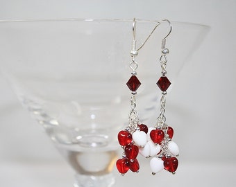 Boucles d'oreilles Heart Dangle Valentine Boucles d'oreilles rouge Cascadeding Heart Dangle Boucles d'oreilles de coeur de mariage Boucles d'oreilles Sweet Heart Boucles d'oreilles Sweet Heart Boucles d'oreilles Cadeau pour elle