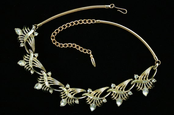 Stunning Sparkly 1960s Coro Art Deco Style Neckla… - image 4