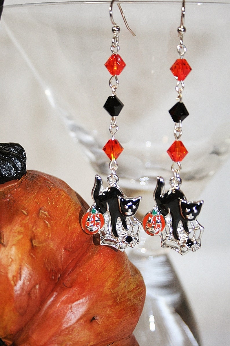 Black Cat Halloween Earrings Halloween Dangle Earrings Black Etsy