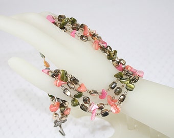 Vintage Pink and Green Polished Stone Necklace 1950s Style