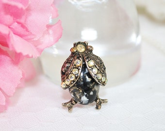 Vintage Jeweled Bug Brooch Pin Goldtone Rhinestone Bug Pin Funky Vintage Bug Brooch Alien Pin