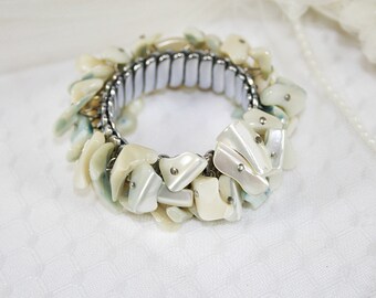 Polierte Shell Expansion Armband Off white mit blauen Highlights Armband Vintage Expansion Armband Cha Cha Armband Geschenke für Sie