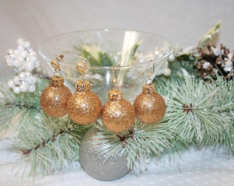Glitzernde Gold Weihnachtsschmuck Ohrringe Gold Glitzer Weihnachtskugel Ohrringe Urlaub Ohrringe Geschenke für Sie Geschenke unter 10 Dollar
