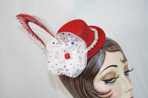 Vintage Retro Red Feather Fascinator Top Hat Wedding Bridal Woman Hen Party 
