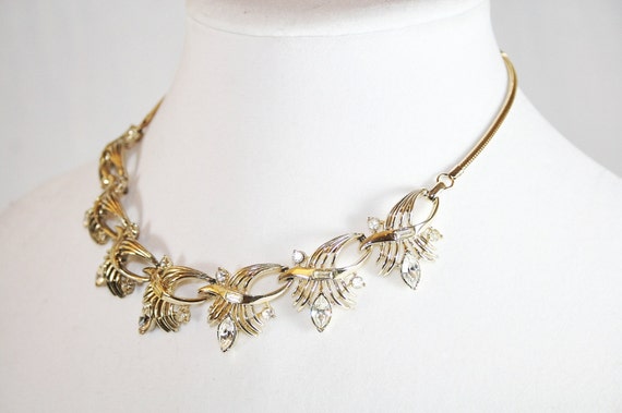 Stunning Sparkly 1960s Coro Art Deco Style Neckla… - image 2