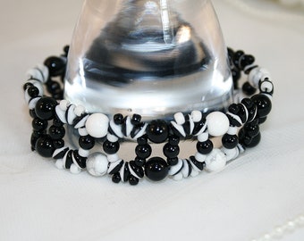 Stunning Black Agate and White Howlite Beaded Bracelet Gifts for Her