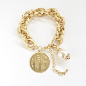 Monogram Charm Bracelet Engraved Pendant and Pearl Bracelet in Brushed Silver or Gold Personalized Jewlery image 6