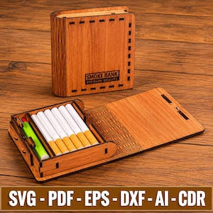 Peut inclure: Un étui à cigarettes en bois avec un couvercle à charnière, portant l'inscription SMOKE BANK PREMIUM QUALITY gravée au laser sur le devant. L'étui ouvert révèle une rangée de cigarettes blanches et un briquet vert vif à l'intérieur.
