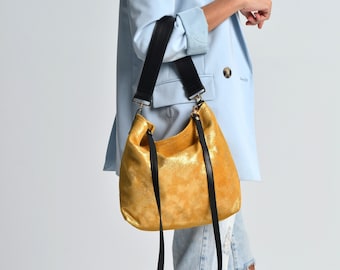 Bolso Hobo de piel dorada: bolso tote de ante italiano metalizado, bolso bandolera