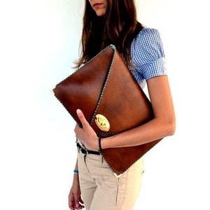 Brown leather clutch / Camel leather bag / Women business bag / Leather file folder / Laptop case 15 in