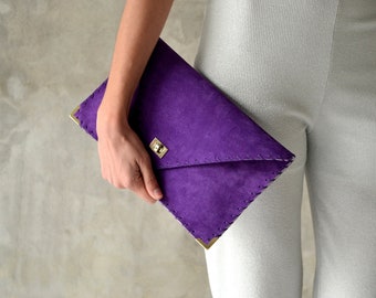 purple clutch