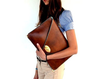 Brown leather clutch / Camel leather bag / Women business bag / Leather file folder / Laptop case 15 in