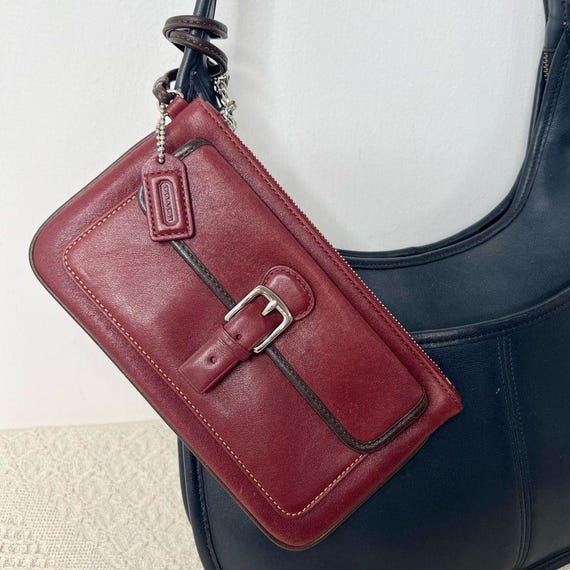 Y2K Vintage Coach Hamptons Large Skinny Wristlet 7734 Burgundy 