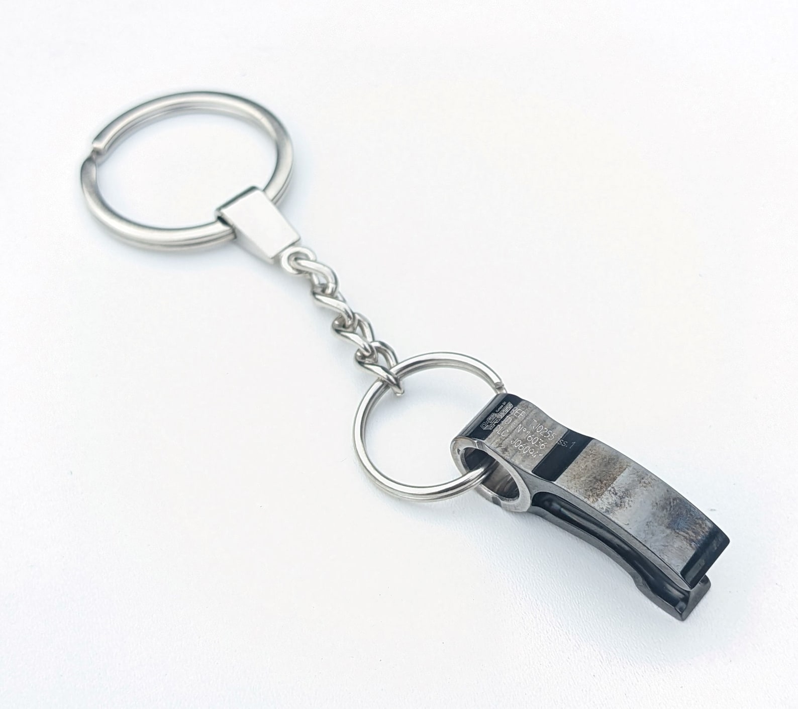 Who’s got an interesting key ring? Page 6 General Gassing