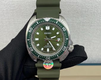 Captain Willard Seiko Divers 6r35 Movement Automatic Mens Watch