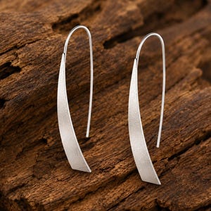 Örhängen i sterlingsilver, minimalistiska långa hängande örhängen, moderna statement-smycken, elegant vardagspresent