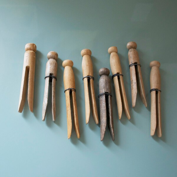 Vintage clothes pins clothes pegs