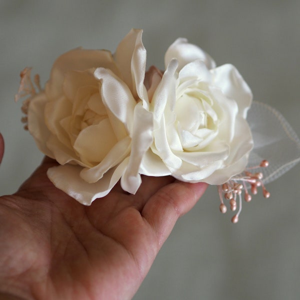 Ivory Rose Wedding Fascinator, Flower Piece Short Hair, Ivory Rose Pin, Romantic Ivory Hair Flower, Ivory Rose Hair Clip, Bridal Hair Comb
