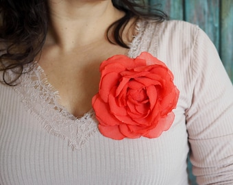 Coral Flower Brooch, Coral Rose Hair Clip, Coral Head Piece, Coral Flower Hairpiece, Coral Fascinators, Rose Brooch, Silk Flowers for Hair