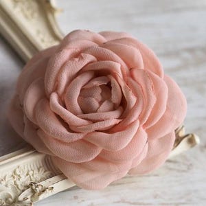Blush Rose Hair Clip | Peach Fabric Flower Brooch | Romantic Bridal Hair Accessory | Blush Flower Girl Clip | Vintage Rose Pin for Weddings