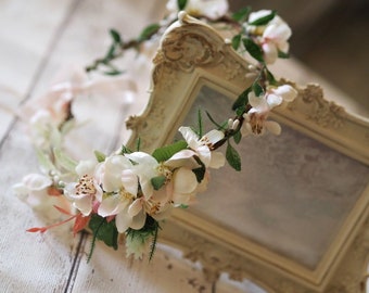 Couronne de fleurs de pommier, couronne de fleurs de la mariée printemps, couronne de fleurs de fleurs de mariage, casque de mariage bohème, diadème de fleurs de mariée, halo floral