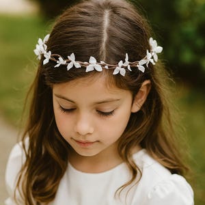 Handmade White Flower Crown for Wedding, First Communion, Fabric Floral Headpiece for Flower Girl, Bridal Hair Wreath for Woodland Ceremony