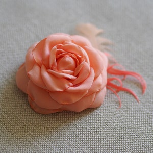 Peach Flower Hair Clip | Silk Rose Fascinator with Feathers | Flower Girl Hair Accessory | Lolita Headpiece | Vintage Style Floral Hair Pin