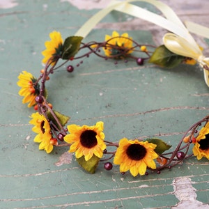 Sunflower Hair Accessory, Hippie Headband, Sunflower Hair Crown, Sunflower for Hair, Sunflower Bridal Accessory, Girl Sunflower Headband image 4