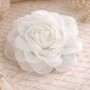 Large White Rose Hair Clip, Silk Flower Brooch, Bridal Hair Accessory, Wedding Corsage Pin image 8