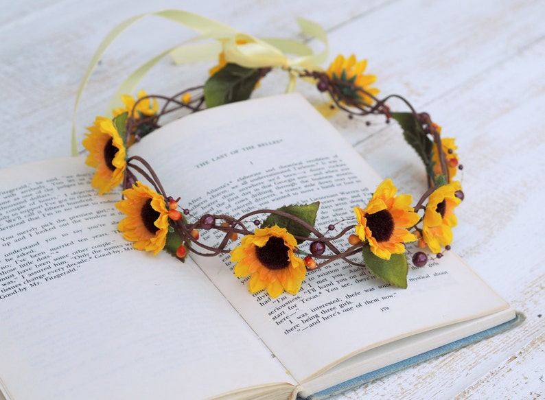 Sunflower Hair Accessory, Hippie Headband, Sunflower Hair Crown, Sunflower for Hair, Sunflower Bridal Accessory, Girl Sunflower Headband image 2