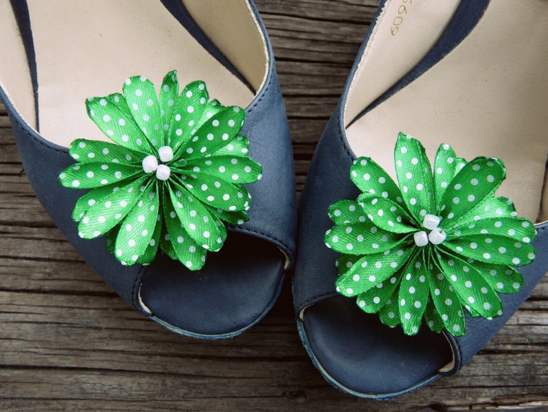 Polka Dot Green Shoe Clips, Ribbon Flowers for Shoes, Green Flower Shoes Pins, Emerald Green Shoe Clips, Rockabilly Shoe Clips Decoration image 1