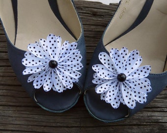Polka Dot Shoe Clips, Rockabilly White Shoe Clips, Color by Choice Wedding Shoe Clips, Polka Dot Shoe Bows, Prom Black White Shoe Clips