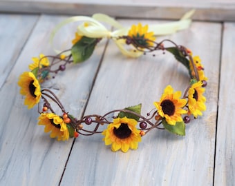 Sunflower Hair Accessory, Hippie Headband, Sunflower Hair Crown, Sunflower for Hair, Sunflower Bridal Accessory, Girl Sunflower Headband
