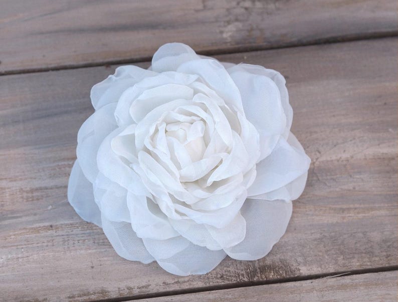 Large White Rose Hair Clip, Silk Flower Brooch, Bridal Hair Accessory, Wedding Corsage Pin image 5