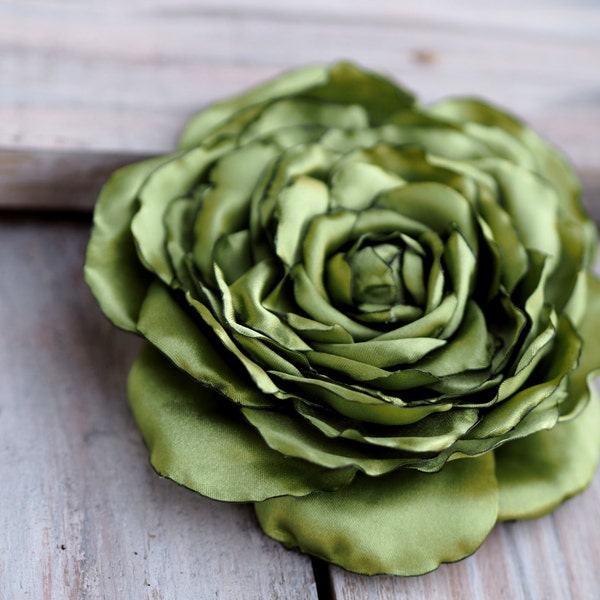 Broche fleur vert olive, barrette fleur Vert citron, barrette à cheveux fleur verte, barrette fleur en satin de soie pour robe, barrette à cheveux fleur verte en tissu