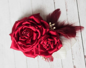 Accesorios para el cabello de flores rojas, pieza de cabello de rosa roja, peine de cabello de novia rojo, fascinador de rosa de Borgoña, tocado de novia rojo, clip de flor de cabello rojo