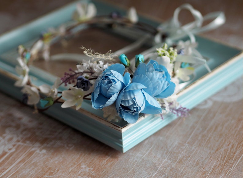 Bridesmaid Crown Bridal Circlet Woodland Head Wreath Flower Girl Crown Blue Flower Crown Spring Hair Crown Rose Bridal Crown