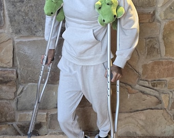Crutch Critters : Des protections en peluche pour un confort optimal sous les aisselles