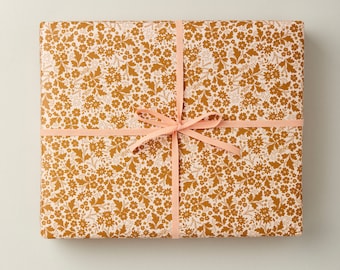 Golden Secret Garden Gift Wrap, Single sided - Birthday Gift Wrap