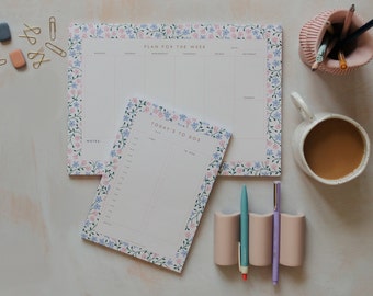 Desktop Stationery Bundle 4a - A5 Day Planner and A4 Week Planner