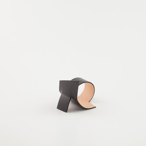 Leather hand cuff  - Designer bracelet - Cuff bracelet  - Bracelet cuff in black/nude - Polygonic Bracelet in black/nude