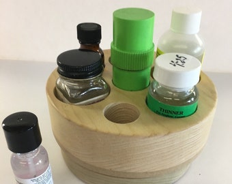 Fly Tyers Revolving Bottle Caddy