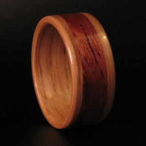 Bentwood Oak Ring with Bubinga Inlay