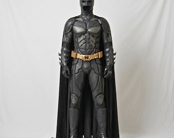Dunkler Ritter Taktischer Lederpanzeranzug, Comic Con Cosplay-Kostüm, GETIC SPORTS