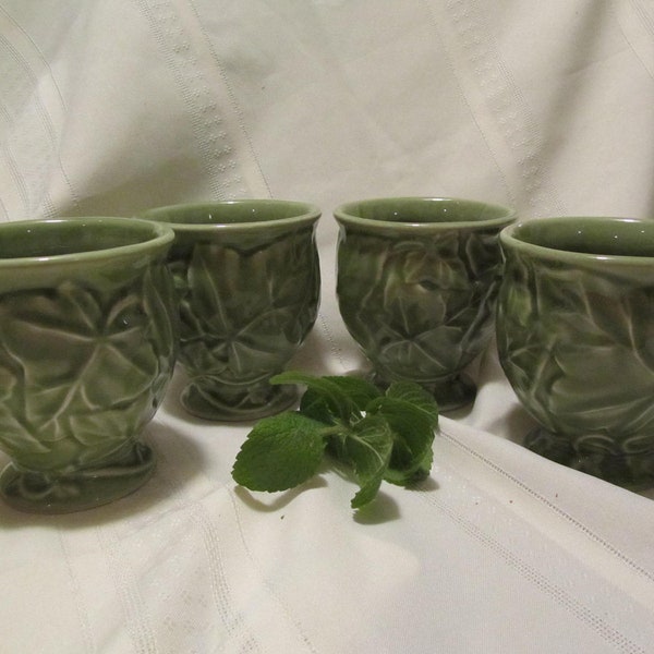 Set oif 4 Very rare, Hard to Find Franciscanware Ivy Majolica Mugs