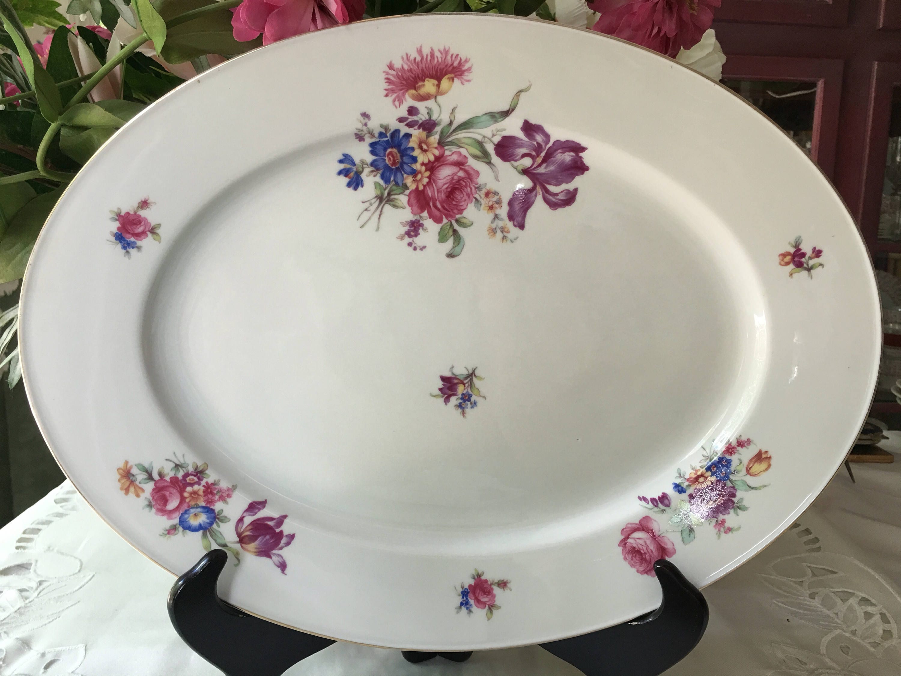 HUTSCHENREUTHER ドイツが彩るイースターバニーと花の祝福プレート 1814 hutschenreuther - Etsy 日本