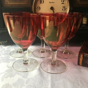 Ruby Luster vinglas - Set om 5 - Glas med genomskinlig stjälk