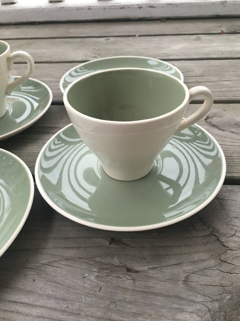 Harkerware Ivy Wreath Set for 4 includes 12 pieces MCM