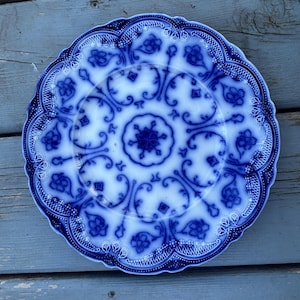 Flow Blue 9 in Plate - Etsy